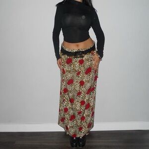 Vintage wrap around printed dress🖤